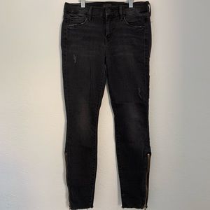 MOTHER Looker Zip Fray Jeans